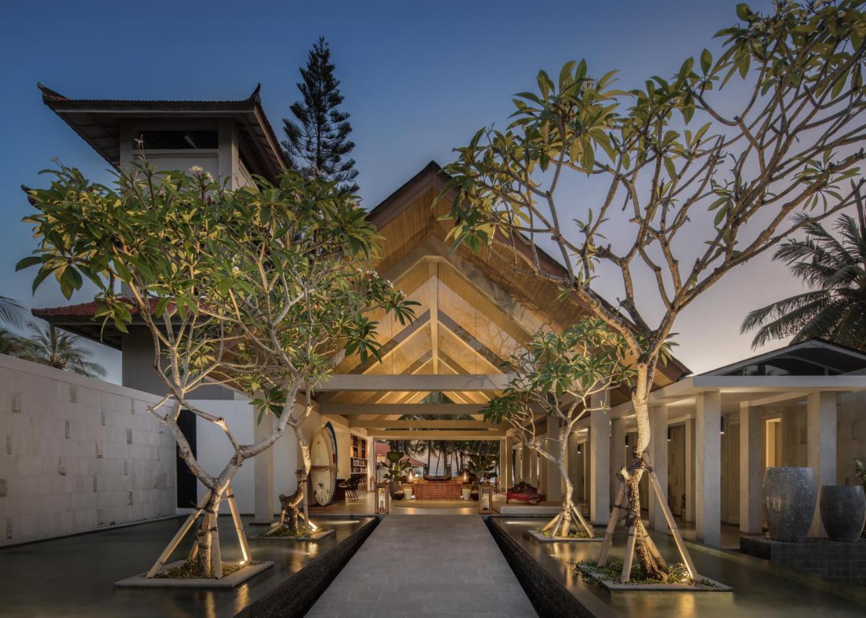 Umadewi Surf & Retreat Hotel Pulukan Luaran gambar